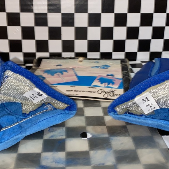 NOS Vintage and SUPER rare 80s Pacific Palms BMX Freestylin’ gloves.M.Royal Blue - Picture 12 of 16
